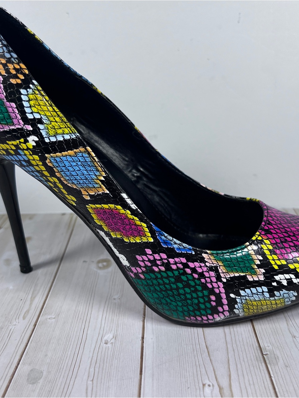 Multicolor Snakeskin Stiletto Pumps Women’s EU 42 Pointed Toe Y2K Maximalist